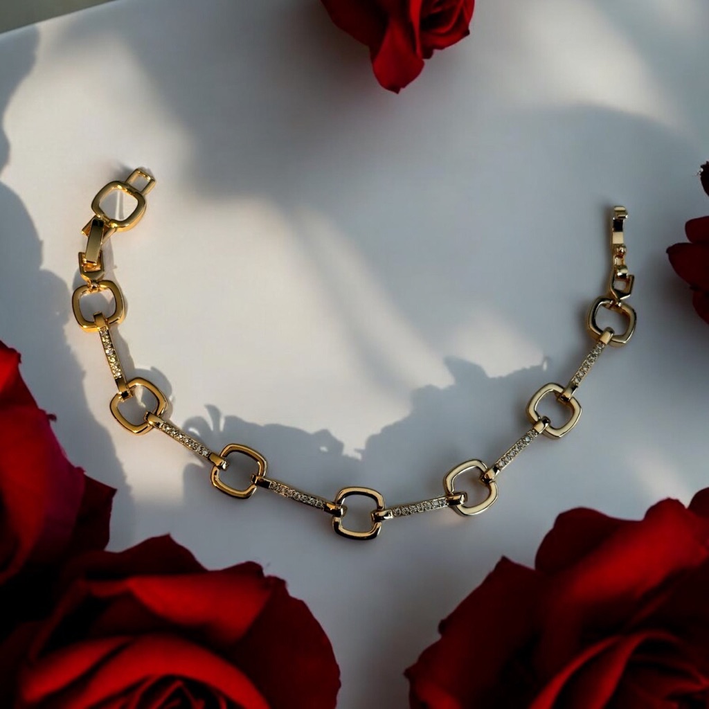 18k Gold Electroplated Geometric Square Link With Small Cz Stones Bracelet